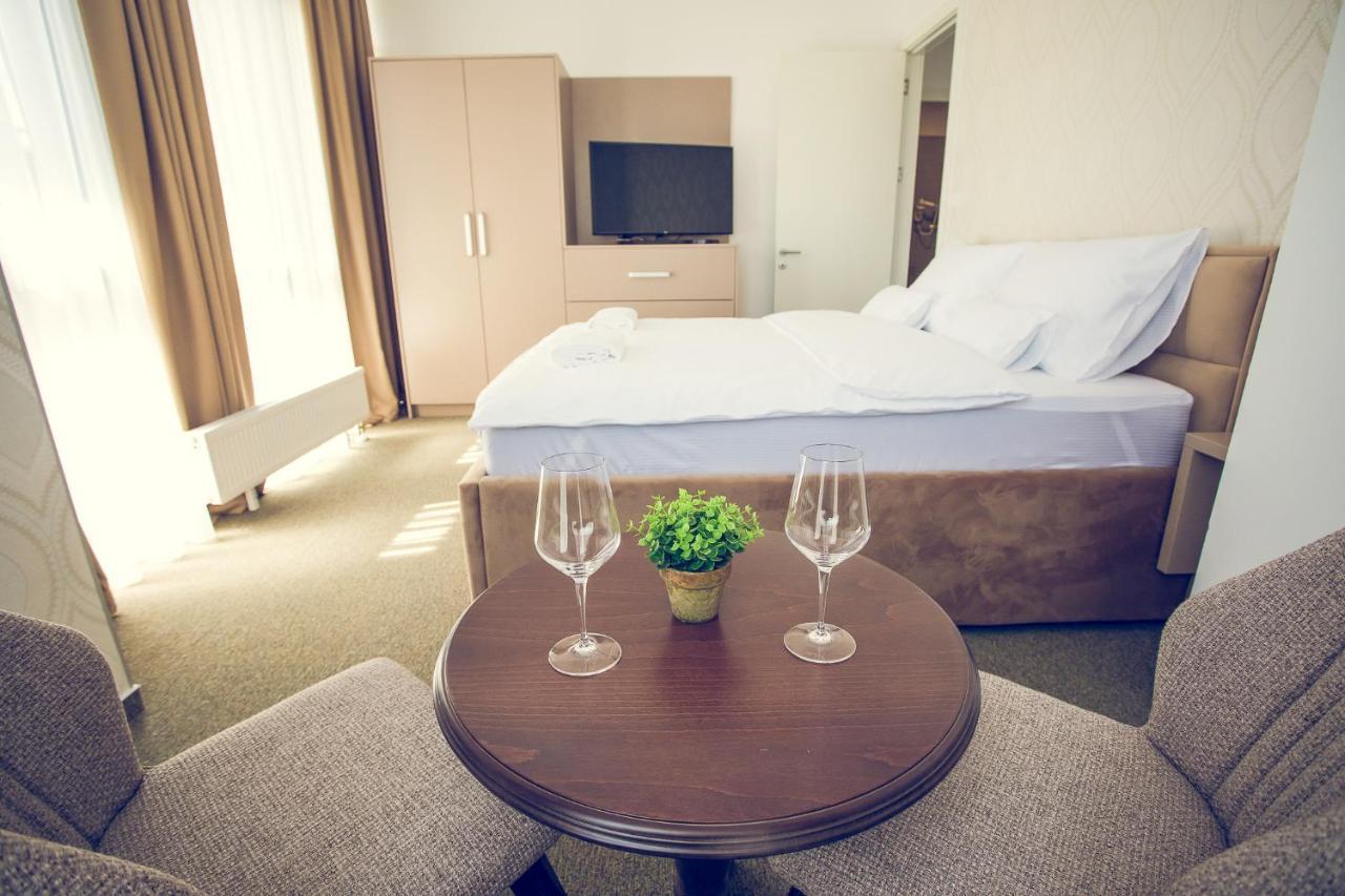Apartmani Sl Luxury Баня-Лука Екстер'єр фото